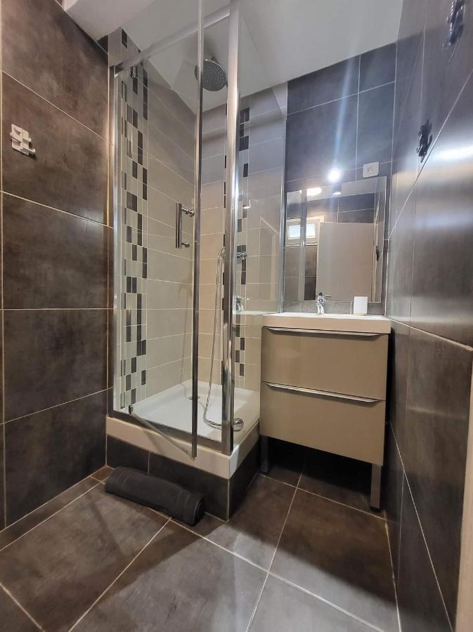 T2 Chambre Miroir Jardin Et Parking Prive Marsilia Exterior foto
